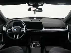 BMW X1 (2022) thumbnail 15
