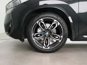 BMW X1 (2022) thumbnail 24