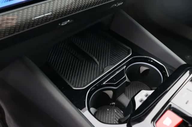 BMW M5 (2025) thumbnail 24