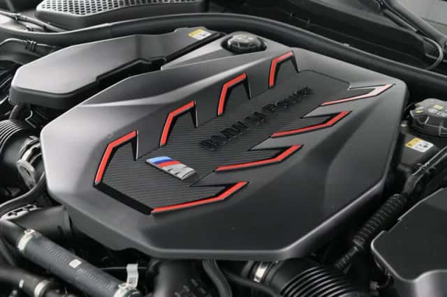 BMW M5 (2025) thumbnail 6