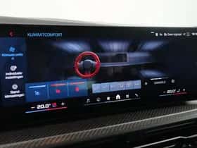 BMW XM (2025) thumbnail 17
