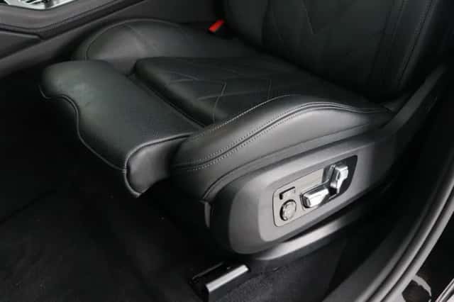 BMW XM (2025) thumbnail 19