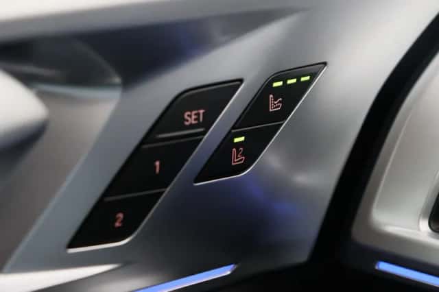BMW XM (2025) thumbnail 20