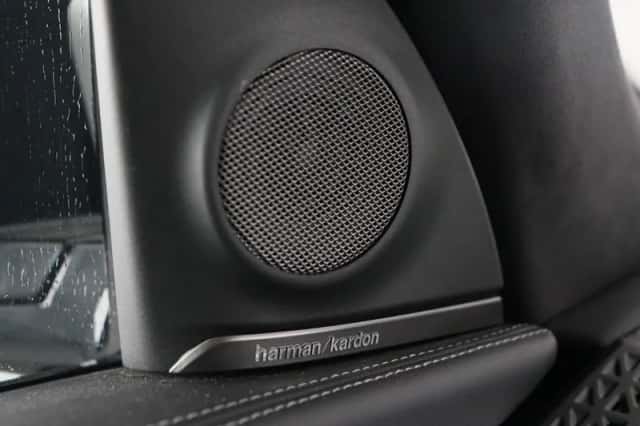 BMW XM (2025) thumbnail 36