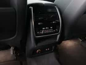 BMW XM (2025) thumbnail 38