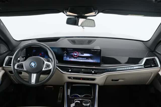 BMW X5 (2025) thumbnail 15
