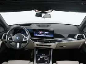 BMW X5 (2025) thumbnail 15