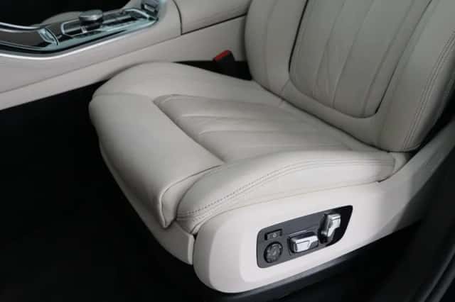 BMW X5 (2025) thumbnail 19