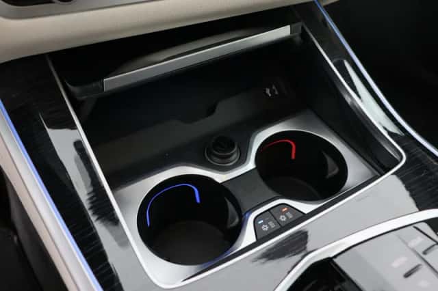 BMW X5 (2025) thumbnail 23