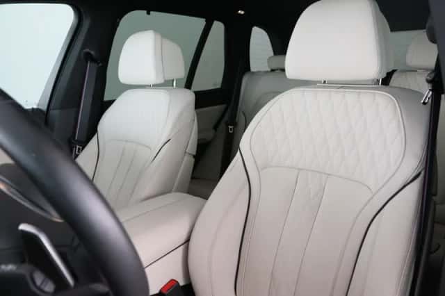 BMW X5 (2025) thumbnail 7