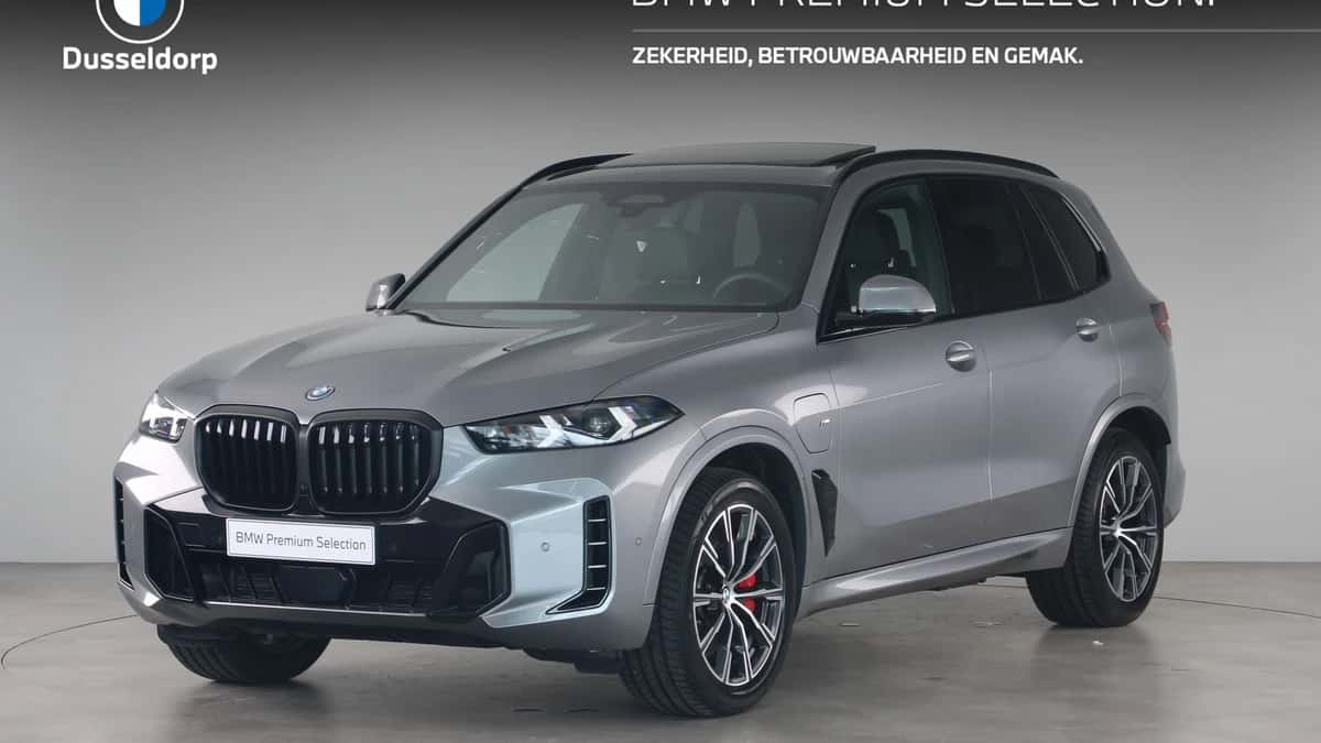 BMW X5 (2025) — foto 1