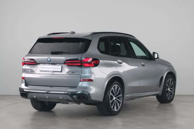 BMW X5 (2025) thumbnail 11