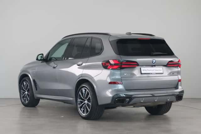 BMW X5 (2025) thumbnail 13