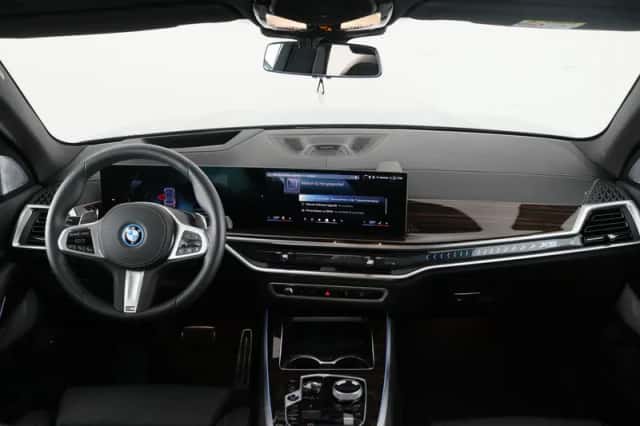 BMW X5 (2025) thumbnail 15