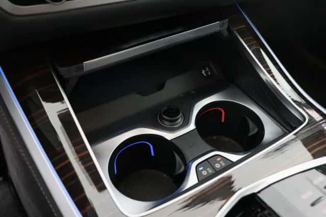 BMW X5 (2025) thumbnail 24