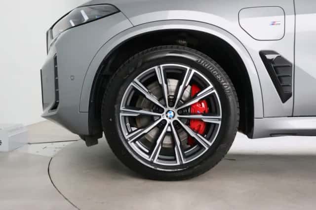 BMW X5 (2025) thumbnail 25