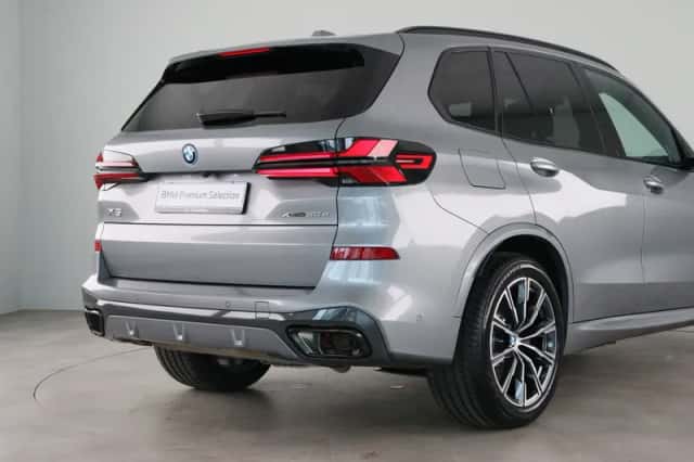 BMW X5 (2025) thumbnail 26