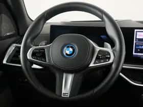 BMW X5 (2025) thumbnail 2