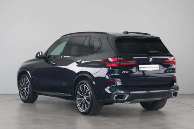 BMW X5 (2025) thumbnail 13