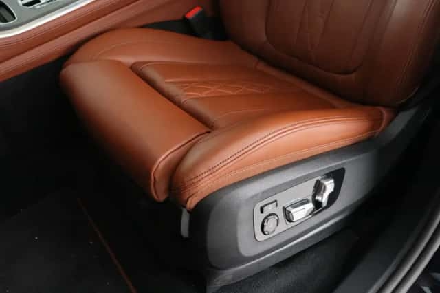 BMW X5 (2025) thumbnail 19