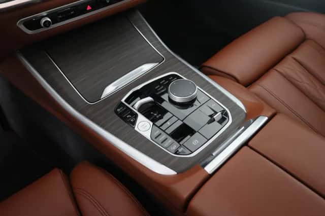 BMW X5 (2025) thumbnail 22