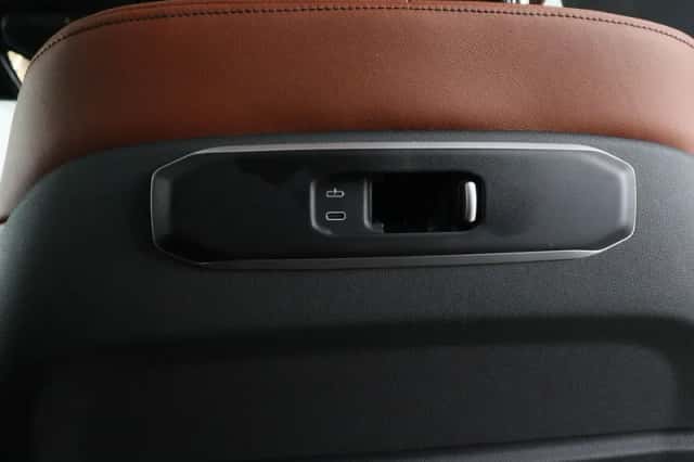 BMW X5 (2025) thumbnail 36