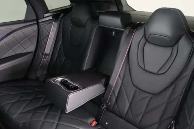 BMW XM (2025) thumbnail 22