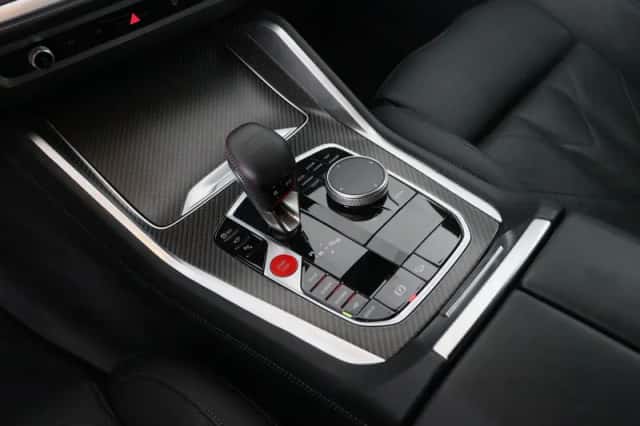 BMW XM (2025) thumbnail 23