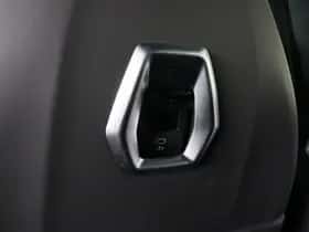 BMW XM (2025) thumbnail 40