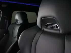BMW XM (2025) thumbnail 8