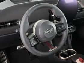 MINI Cooper (2026) thumbnail 10