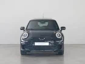 MINI Cooper (2026) thumbnail 2