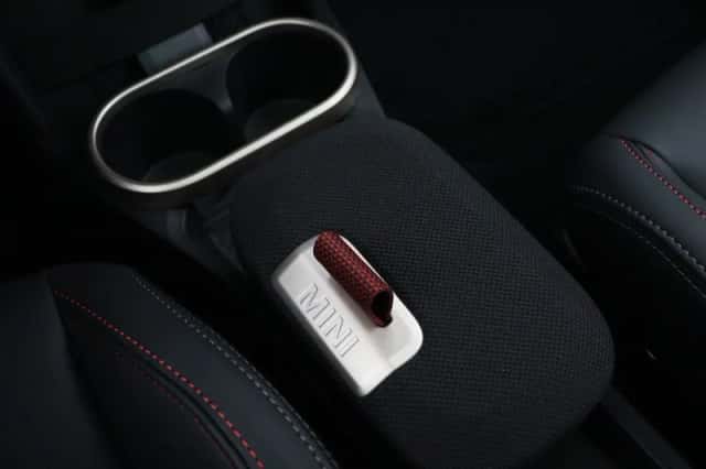 MINI Cooper (2026) thumbnail 13