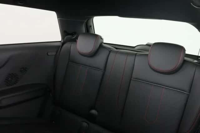 MINI Cooper (2026) thumbnail 26