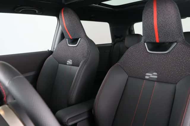 MINI Cooper (2026) thumbnail 28