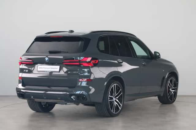 BMW X5 (2025) thumbnail 11