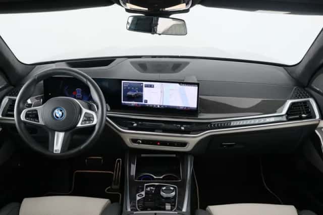 BMW X5 (2025) thumbnail 15