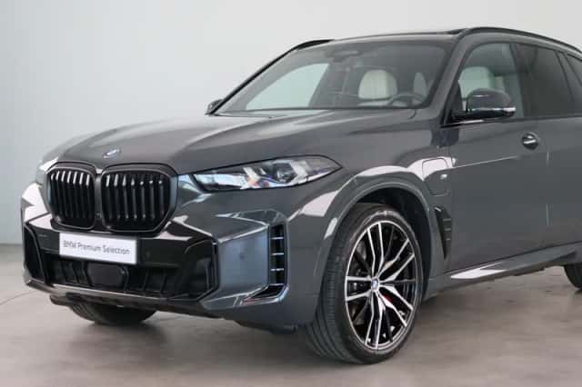 BMW X5 (2025) thumbnail 28