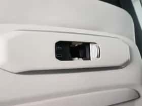 BMW X5 (2025) thumbnail 37