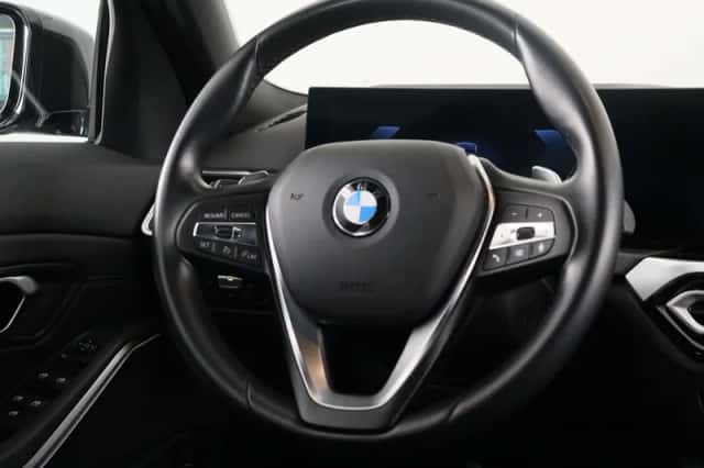 BMW 3-Serie (2023) thumbnail 2