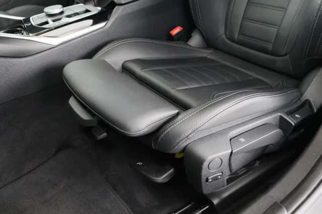 BMW 3-Serie (2023) thumbnail 15