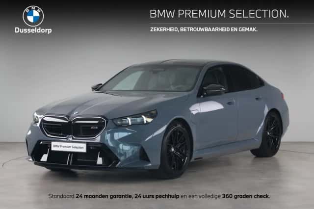 BMW M5 (2025)