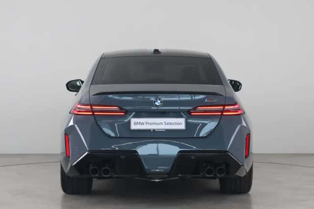 BMW M5 (2025) thumbnail 12
