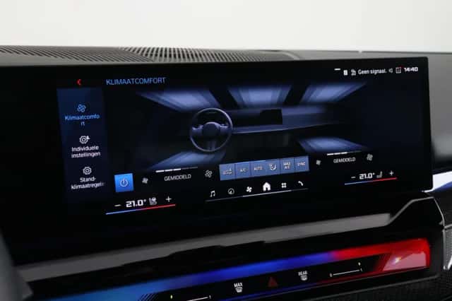 BMW M5 (2025) thumbnail 17