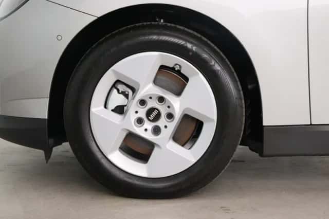 MINI Cooper (2026) thumbnail 15