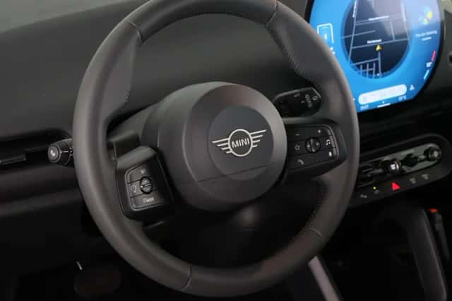 MINI Cooper (2026) thumbnail 16