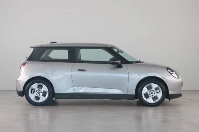 MINI Cooper (2026) thumbnail 4
