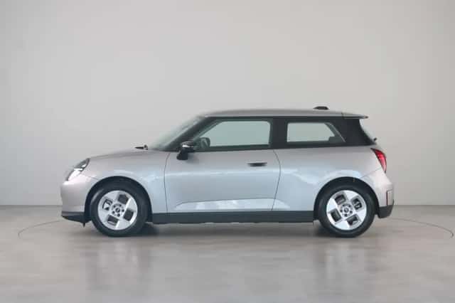 MINI Cooper (2026) thumbnail 8