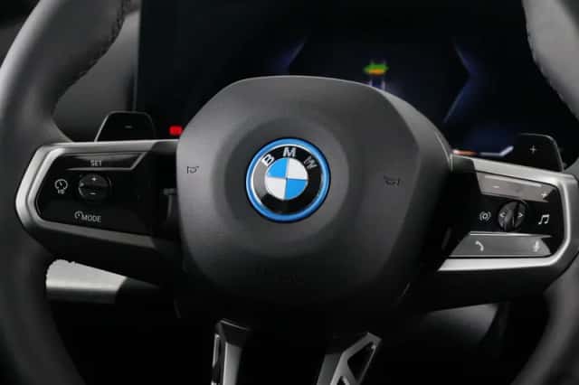 BMW 5-Serie (2025) thumbnail 3