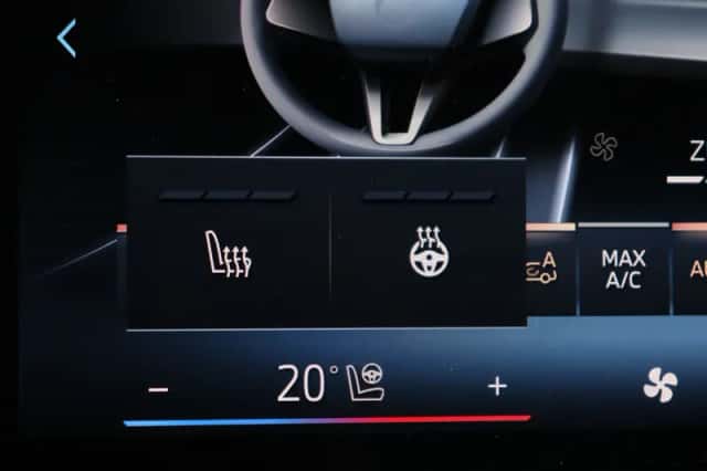 BMW X1 (2025) thumbnail 17